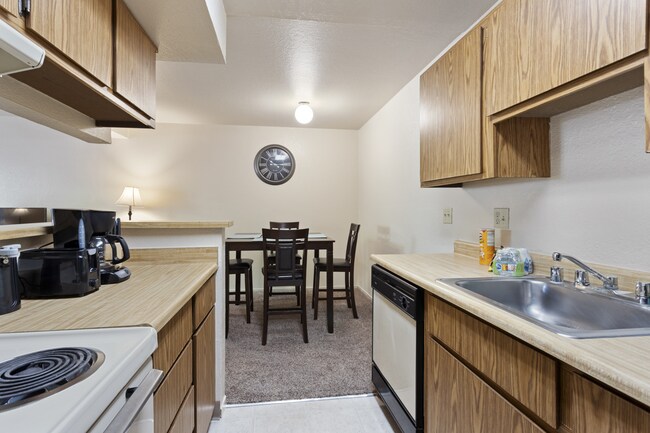 7A3A2510.JPG - Valley Oak Apartments