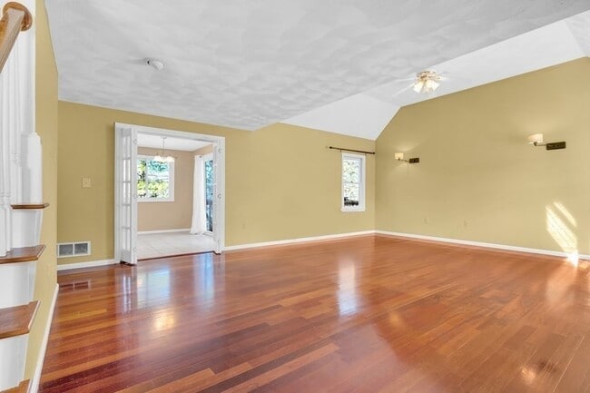 Photo - 4301 Pouliot Pl