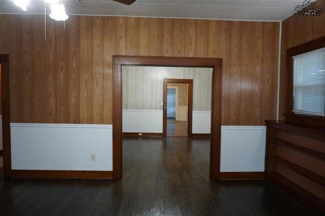 Photo - 1114 Monroe St