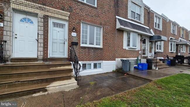 Photo - 3342 Ashville St