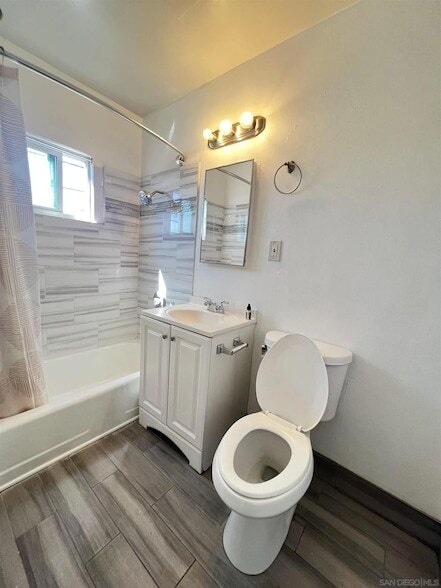 Photo - 4064 Oakcrest Dr