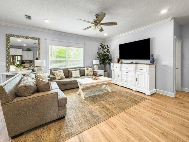 Photo - 128 Sea Eagle Ln Unit SI ID1447125P