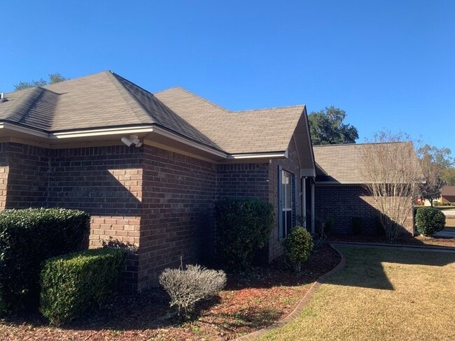Photo - 1169 Cumberland Dr