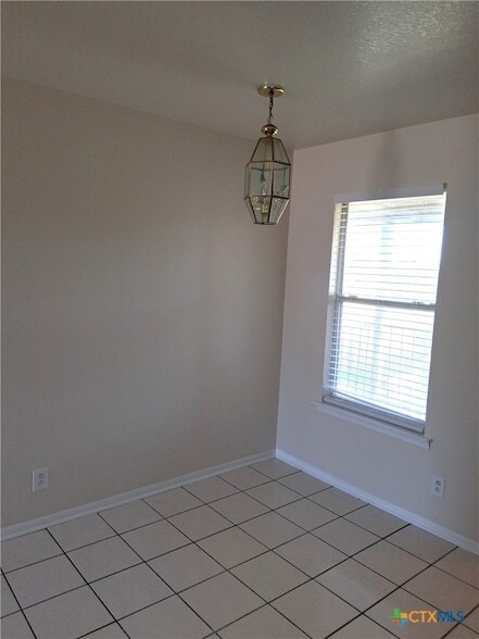 Photo - 1005 Circle M Dr Unit B