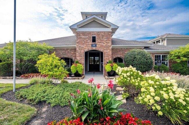 Photo - Maple Knoll Apartments