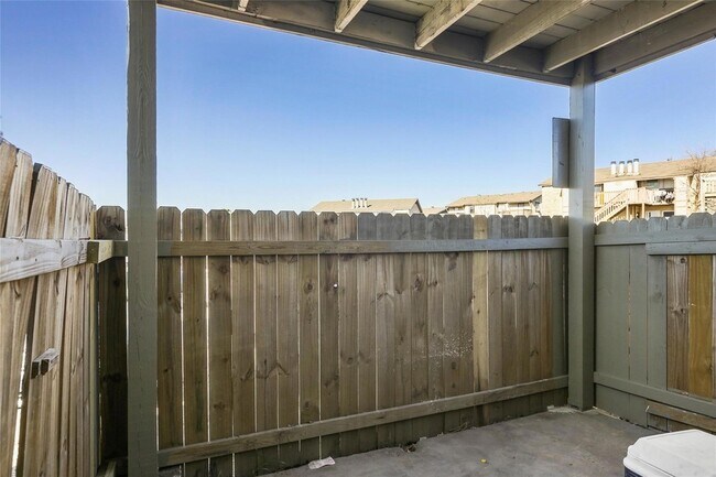 Photo - 10207 Brownie Dr Unit B