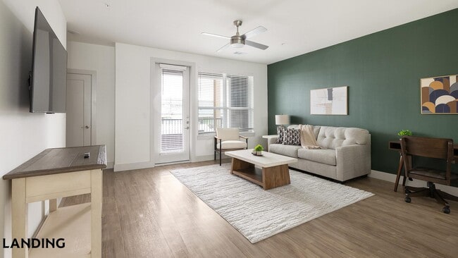 Photo - 1110 Parker St Unit 1110-137