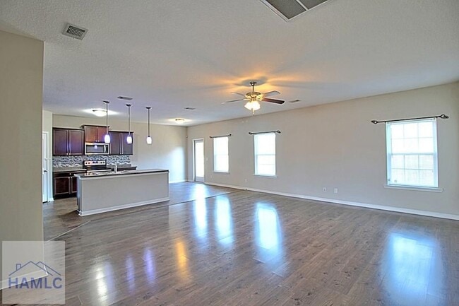 Photo - 1301 Windrow Dr