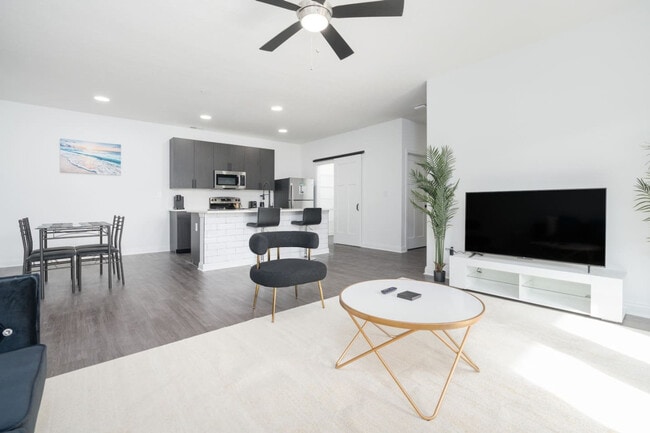 Photo - 5821 Elevated Way Unit ID1228614P