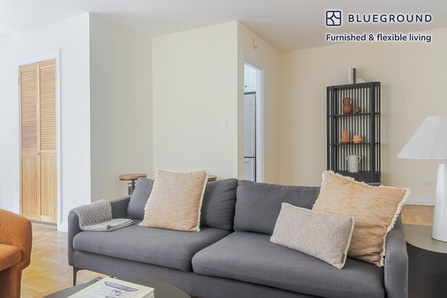 Building Photo - 30 Park Ave Unit FL5-ID1879