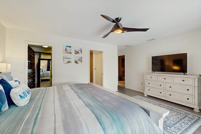 Photo - 5111 Canterbury Dr Unit SI ID1591454P