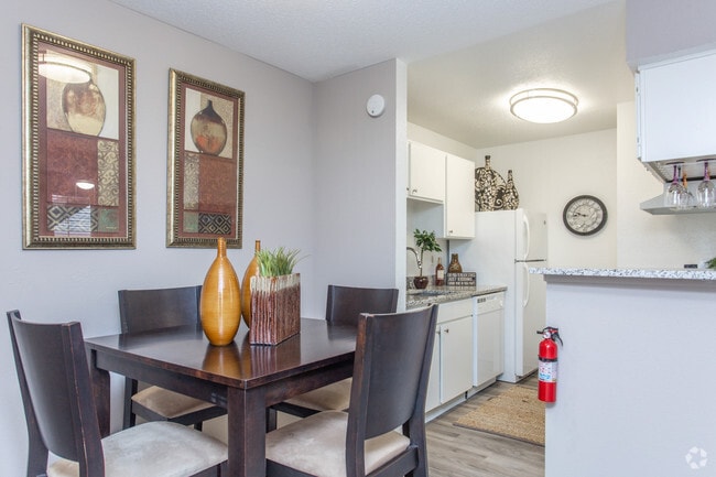 1 Br, Dining Room - Riveraine Apartments