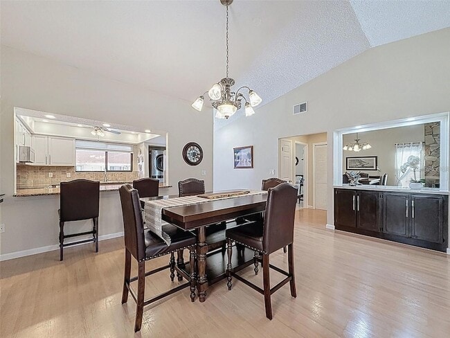 Photo - 9981 Eagles Point Cir Unit 4
