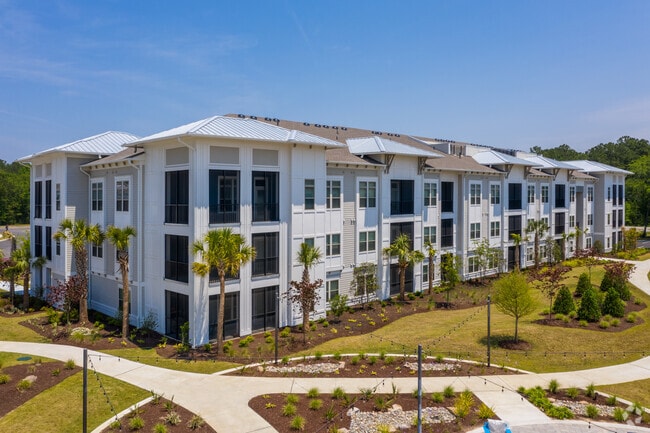 Building Photo - Azure Carnes Crossroads