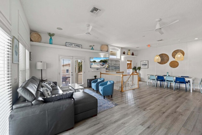 Building Photo - 42 Moody Dr Unit ID1261608P