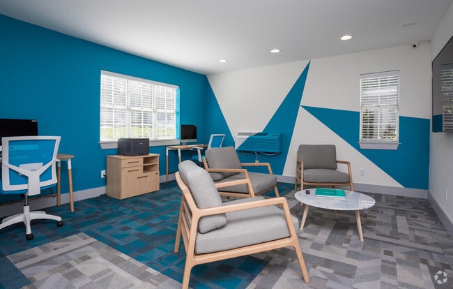 Cyber Lounge - Aqua at Sandy Springs