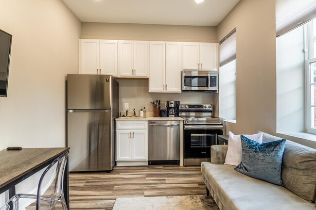 Photo - 701 E Street Southeast-SI ID1011208P Unit SI ID1011208P