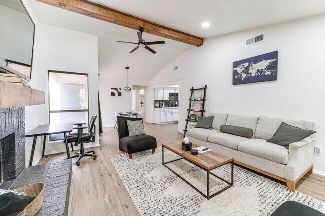 Photo - 2912 Pegasus Dr Unit SI ID1625019P