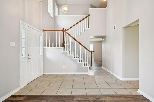 Photo - 109 Silverwood Dr