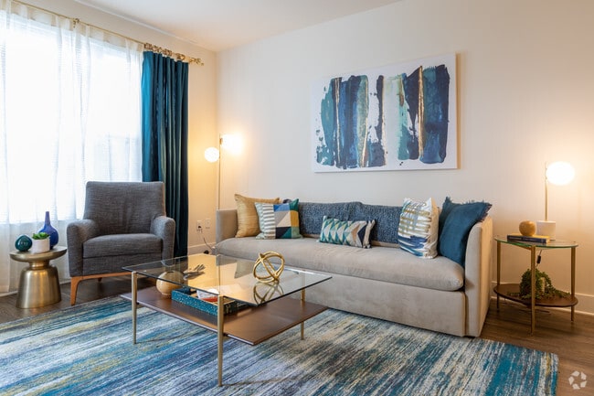 Living Room - Kensington Place