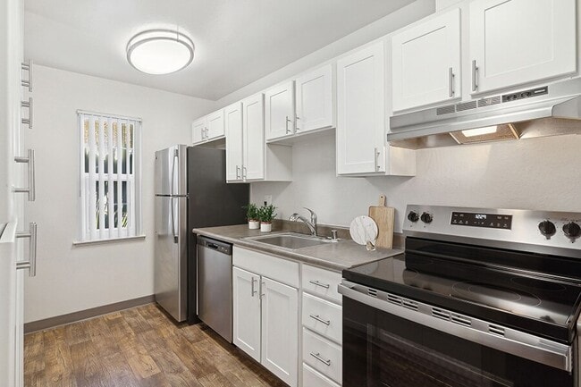 Photo - Los Gatos Landing