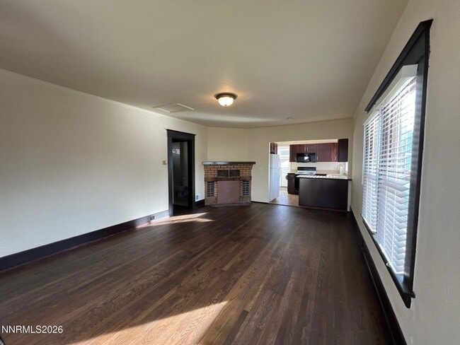 Photo - 1561 G St