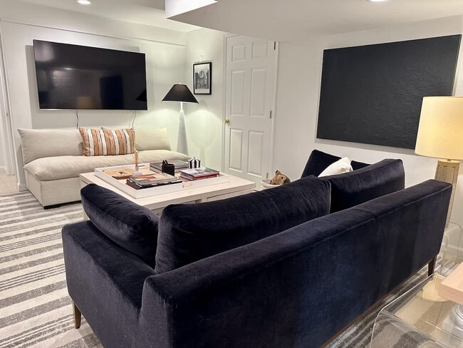 Photo - 62 Sea Farm Ln Unit ID1023411P