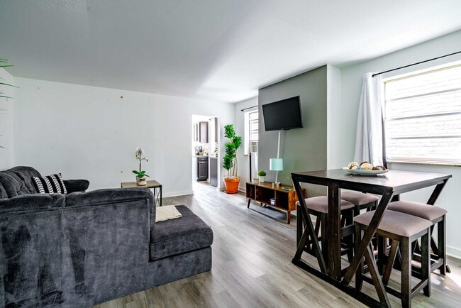 Photo - 605 Dennison Ave Unit ID1265618P