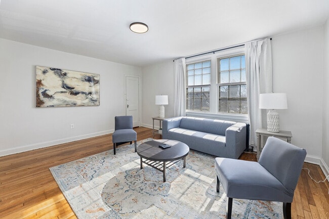 Building Photo - 4223 Alabama Ave SE Unit SI ID1468518P