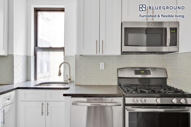 Photo - 15 W 55th St Unit FL8-ID736