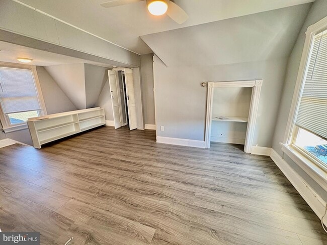 Photo - 735 Morgan Ave