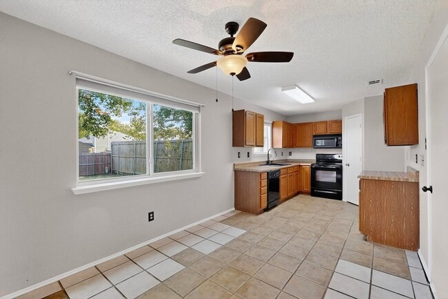 Photo - 4821 Abbott Ave