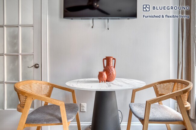 Photo - 232 Elizabeth St Unit FL3-ID1074