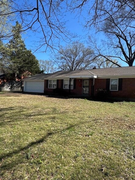 Photo - 4973 Greenway Rd