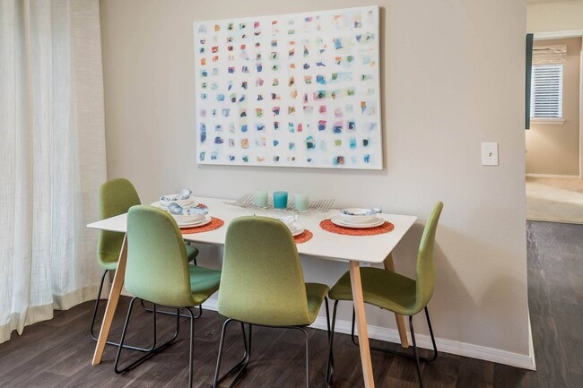 Photo - Heritage at the Peak