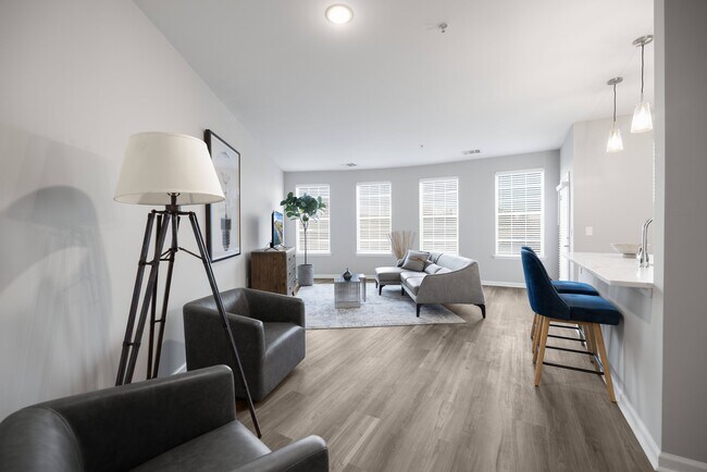 Photo - Harbor Pointe