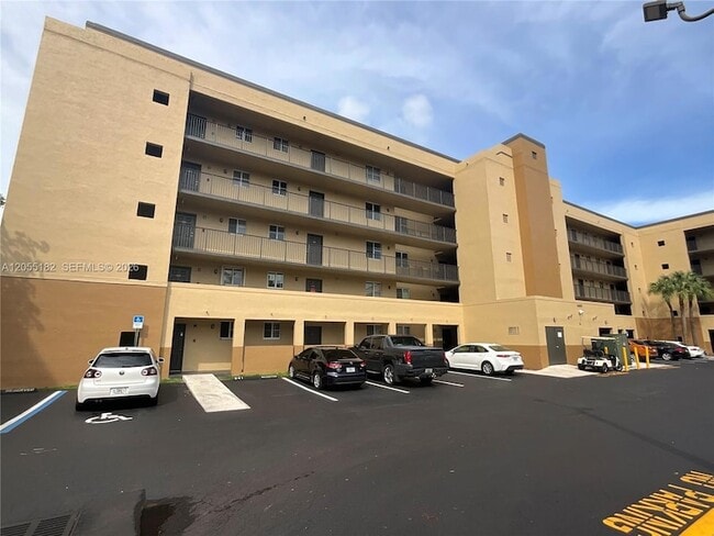Photo - 14931 SW 82nd Ln Unit 18405