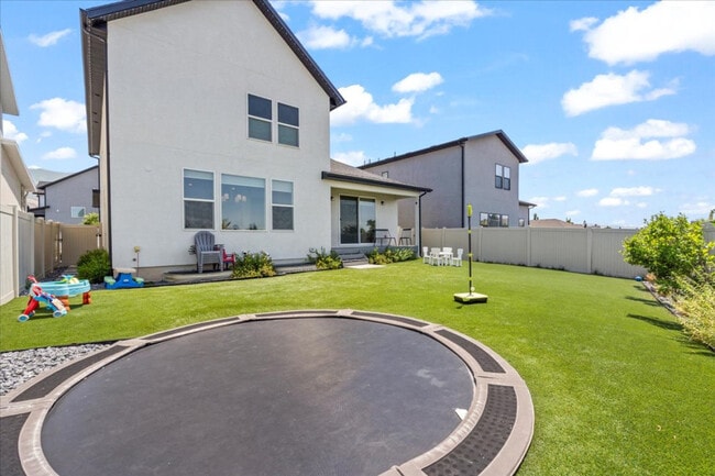 Photo - 690 S Edge Ln Unit ID1249905P