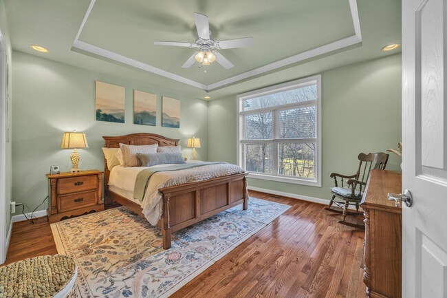 Photo - 270 Creatwood Trail Unit SI ID1383576P