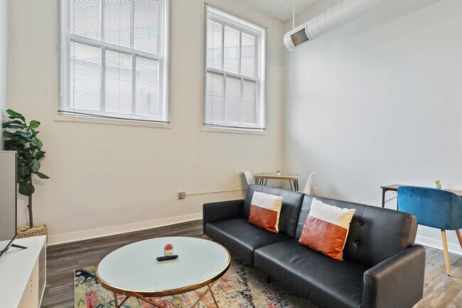 Photo - 50 N Illinois St Unit ID1035270P