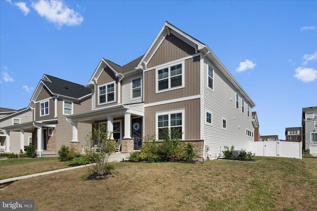 Photo - 5680 Lewis Carroll Dr