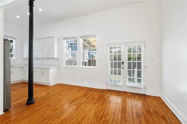 Photo - 1364 Constance St Unit 1