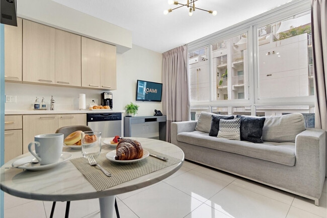 Photo - 1700 SW 2nd Ave Unit ID1272307P