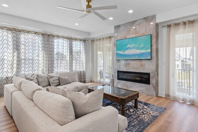 Building Photo - 20 St Francis Dr S Unit SI ID1471179P