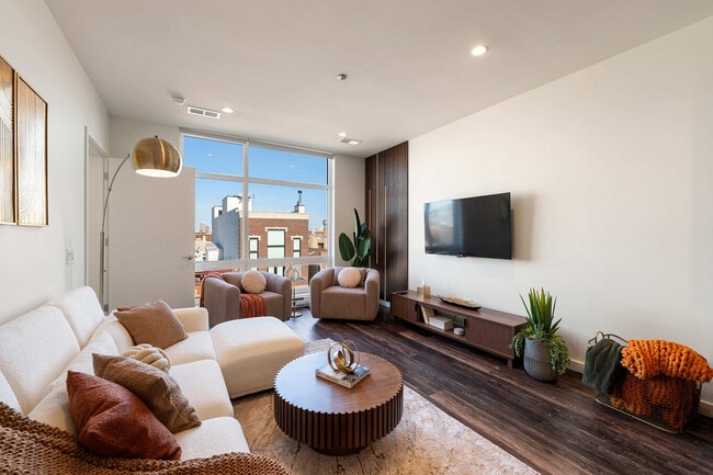 Photo - 1122 W Chicago Ave Unit ID1244948P