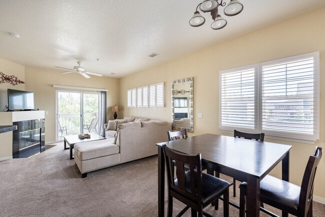 Photo - 9574 Keystone Trl Unit SI ID1045089P
