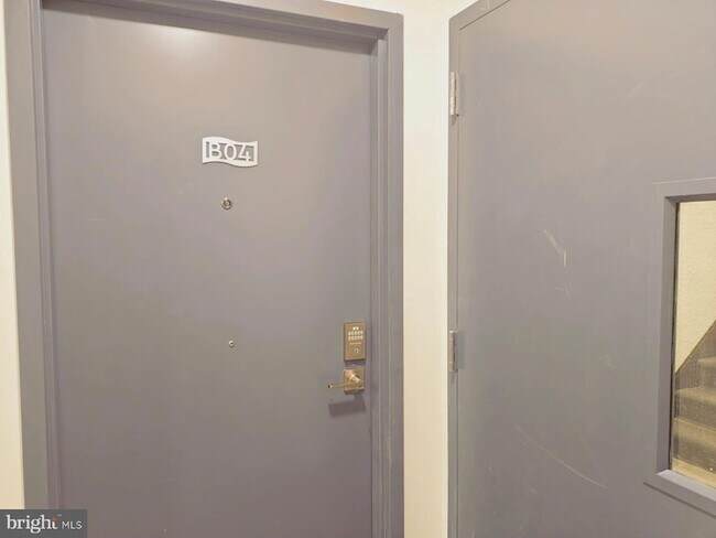 Photo - 747 Alabama Ave SE Unit B4