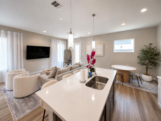 Photo - 8326 Curry Rd Unit SI ID1227052P
