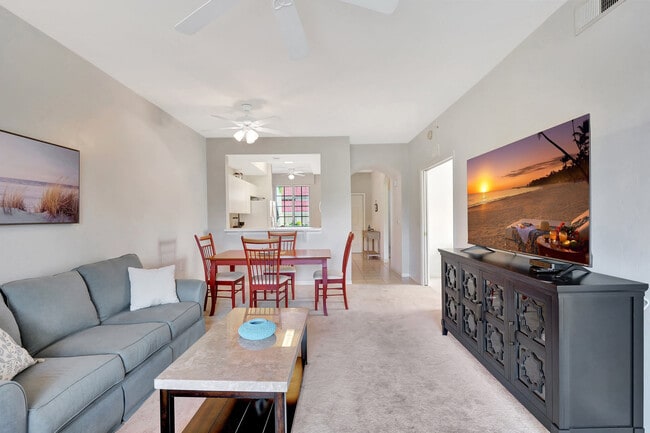 Building Photo - 2845 Cypress Trace Cir Unit FL1-ID1049714P