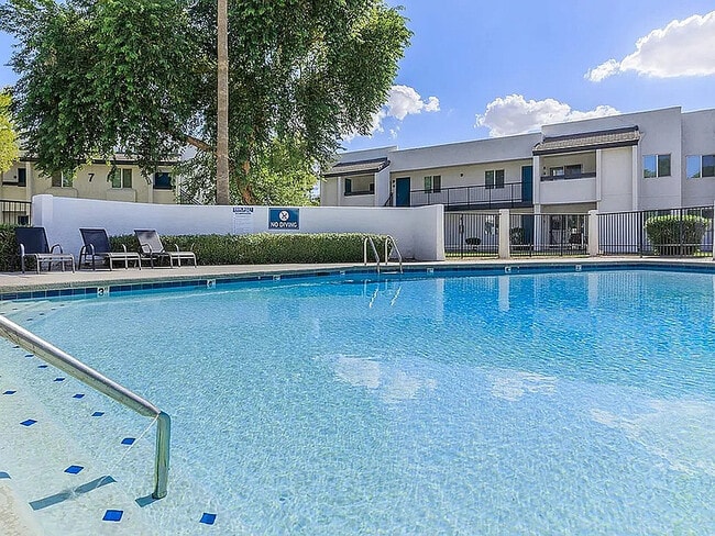 Pool Area - River Park